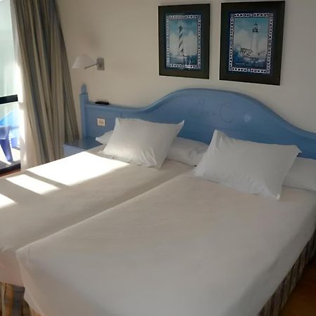 Hotel Juan De La Cosa Santoña Zewnętrze zdjęcie
