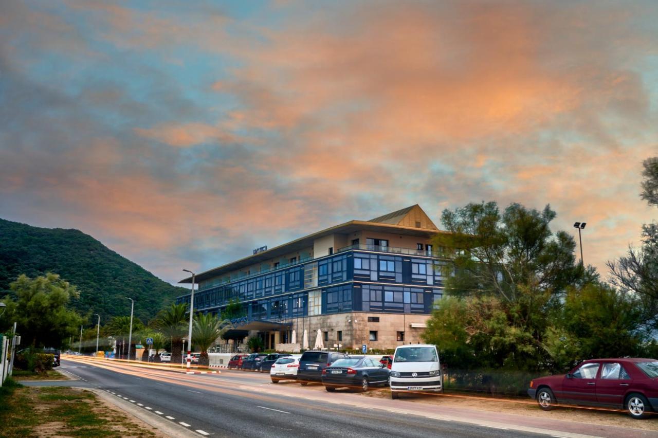 Hotel Juan De La Cosa Santoña Zewnętrze zdjęcie