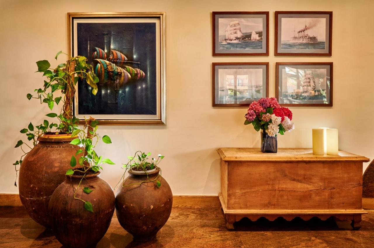 Hotel Juan De La Cosa Santoña Zewnętrze zdjęcie