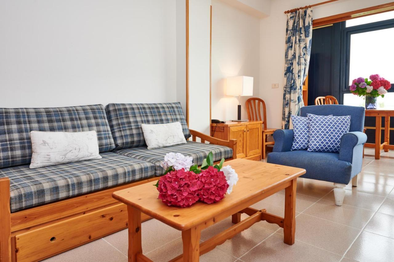 Hotel Juan De La Cosa Santoña Zewnętrze zdjęcie