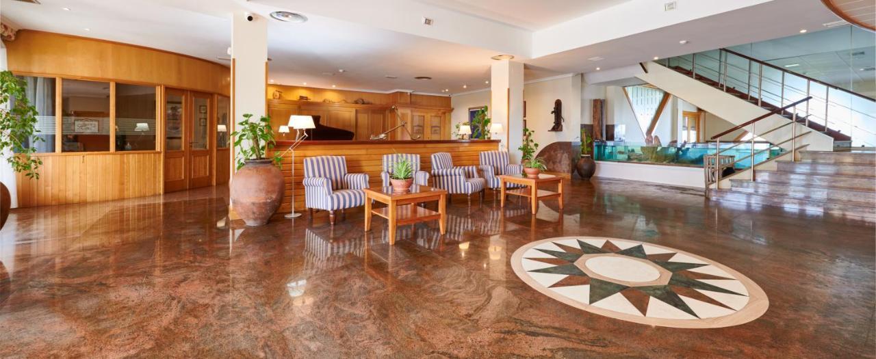 Hotel Juan De La Cosa Santoña Zewnętrze zdjęcie