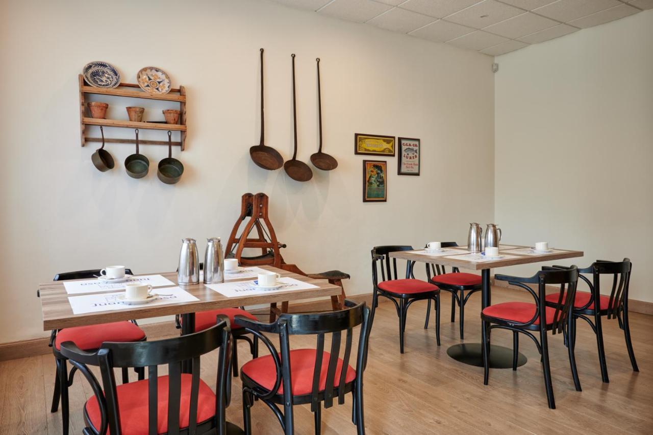 Hotel Juan De La Cosa Santoña Zewnętrze zdjęcie