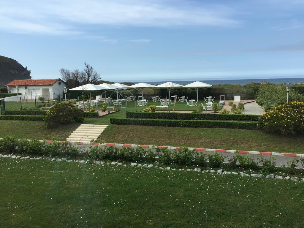 Hotel Juan De La Cosa Santoña Zewnętrze zdjęcie