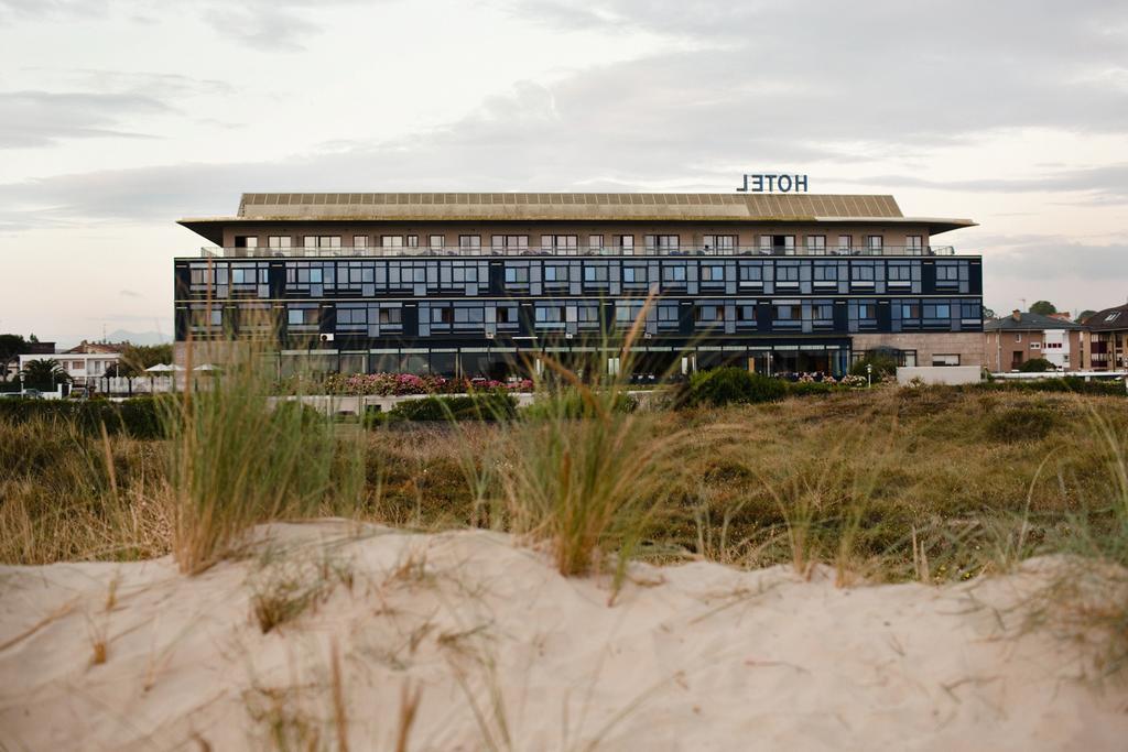 Hotel Juan De La Cosa Santoña Zewnętrze zdjęcie